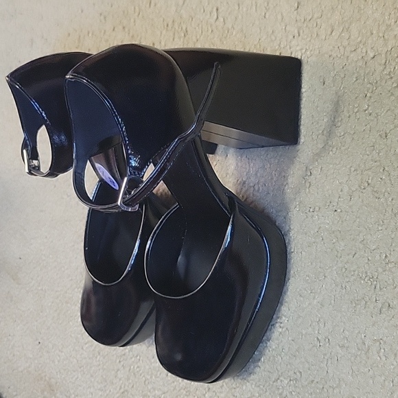 Platform block heels - Picture 2 of 5